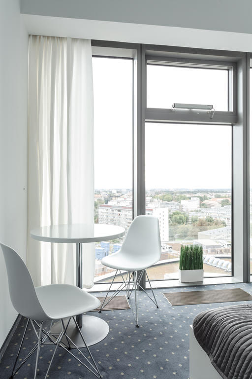 Appartamento Platinum Sky Breslavia Camera foto